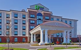 Holiday Inn Express & Suites Nashville-Opryland Nashville, Tn